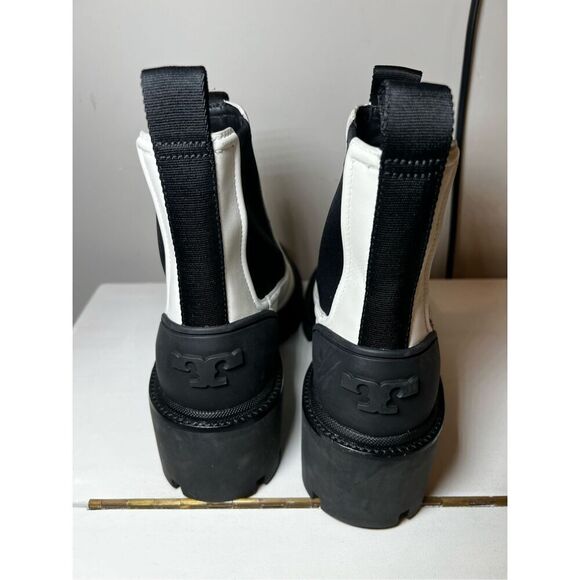 Tory Burch Women's White Black Chelsea Lug Leather Waterproof Bootie Boots Size - Picture 6 of 9